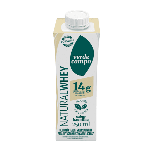 Shake Baunilha Natural Whey Verde Campo 14g de Proteína 250ML - Nas versões iogurte e shake, a linha Natural Whey combina os ingredientes naturais com a riqueza proteica que só o leite pode oferecer. Os produtos são indicados tanto para o consumo pós e pré-treino, quanto para lanches intermediários e receitas. Os produtos da linha Natural Whey estão livres de conservantes, são adoçados com stévia (adoçante natural) e contêm aromas e corantes naturais.