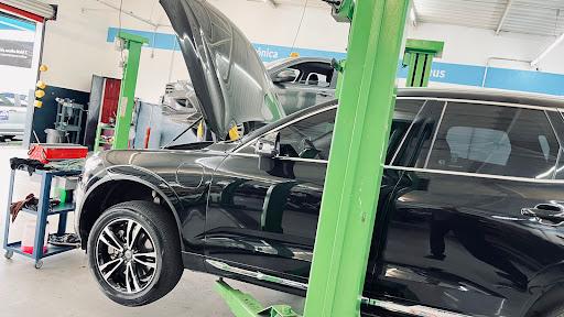 Mais uma Volvo xc60 na casa. Essa está com vibração no motor e terá coxins substituídos.