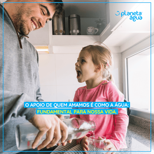 Pai é amor que inspira, cuida e ensina com gestos simples do dia a dia.
E para quem cuida com tanto carinho, nada melhor do que oferecer água pura e segura. Com os purificadores Planeta Água, o cuidado começa com água purificada e transforma momentos simples em lembranças cheias de afeto.
Feliz Dia dos Pais! 💙