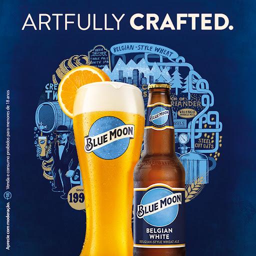O sabor artisticamente construído chegou ao Brasil. 🍻 Blue Moon é a
craft #1 dos Estados Unidos e a maior referência entre as witbiers desde que inventou a experiência de ser saboreada com fatias de laranjas. 🍊
Refrescante e levemente adocicada, é a cerveja perfeita para quem quer
experimentar uma forma de arte.
