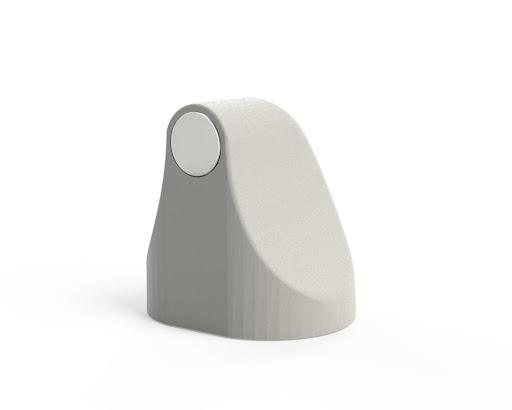 Trava Porta Magnético - Branco - Comfort Door - O Trava Porta Magnético foi totalmente desenvolvido no Brasil, seu design único é exclusivo da Comfort Door. As cores e acabamentos foram elaborados para combinar com variados tipos de piso como granito, porcelanato, vinílico, concreto, laminados e outros.
Produzido em ABS e um potente imã de neodímio, o Trava Porta Magnético mantém a porta aberta, e mesmo com a ação de ventos fortes, evita que a porta se choque contra a parede, protegendo sua porta, a maçaneta e o revestimento da parede.
O Trava Porta Magnético é instalado rapidamente com adesivos super resistentes, sem a necessidade de fazer furos no piso e na porta.

Informações Técnicas:
Medidas de vão de porta: Até 3 cm
Restrições: Não aplicar sobre carpetes
10 Cores: Branco, Preto fosco, Preto Brilho, Marrom Claro, Marrom Escuro, Cinza, Prata, Dourado, Cromado e Rose Gold
Largura: 40 mm
Altura: 40 mm
Profundidade: 35 mm
Design: Exclusivo e Patenteado
Garantia: 5 anos (Trava Porta, Disco Inox e Imã)