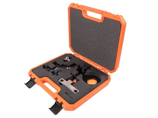 121502 Conjunto Ferramentas para Sincronismo motor Ecoboost - Conjunto (kit) de ferramentas para sincronismo.

Aplicação:

Motores Ford Duratec 2.0 16V com injeção direta, versões Direct Flex (aspirado) e EcoBoost (turbo).

Composição:

121128, 121129, 121130 e 241003 em uma maleta plástica especial (com interior injetado a partir do lote 142370/23, de set/23).

Manual Incluso.