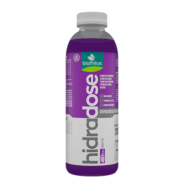 Hidradose Kids Uva 480mL - Biofhitus - Hidradose Kids é um isotônico da Biofhitus criado para auxiliar na hidratação, reposição de eletrólitos e na geração de energia rápida. Pode ser utilizado pelo público em geral, como auxiliar na hidratação e reposição de energia em situações de perda excessiva de líquidos e desidratação leve
