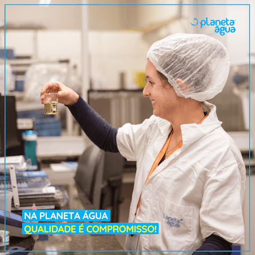 Cada teste, cada detalhe, cada gota: aqui, qualidade é compromisso.  💙
Na Planeta Água, cada produto carrega o cuidado e a dedicação da nossa equipe. Trabalhamos com responsabilidade para garantir que você tenha acesso à água pura, com segurança e confiança.
Porque para nós, qualidade vai muito além do resultado, começa na forma como fazemos.💦