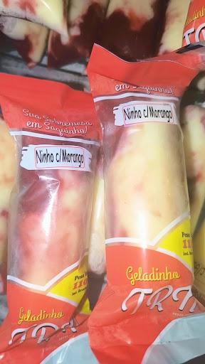 Venha saborear a melhor sobremesa gelada em formato de saquinho