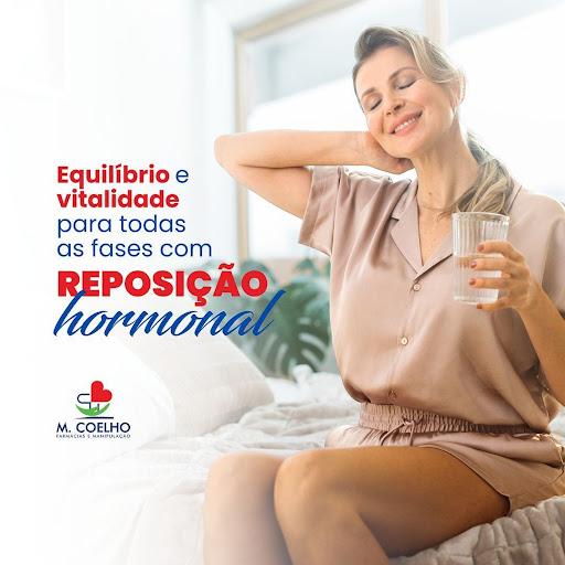 Vamos falar sobre reposição hormonal? Ela desempenha um papel muito importante para quem busca equilíbrio e vitalidade, repondo hormônios que o corpo pode não estar produzindo em quantidades adequadas, seja devido ao envelhecimento, alterações hormonais, ou outras condições médicas.

Quando feita corretamente, a reposição hormonal pode ajudar a restaurar o equilíbrio, aliviar sintomas incômodos e melhorar a qualidade de vida, além disso, pode ser utilizada em diversas situações, como na menopausa, quando as mulheres frequentemente enfrentam sintomas como ondas de calor, alterações de humor e problemas de sono devido à diminuição dos hormônios sexuais.

Tem alguma dúvida? Entre em contato e vamos conversar! 💪💊