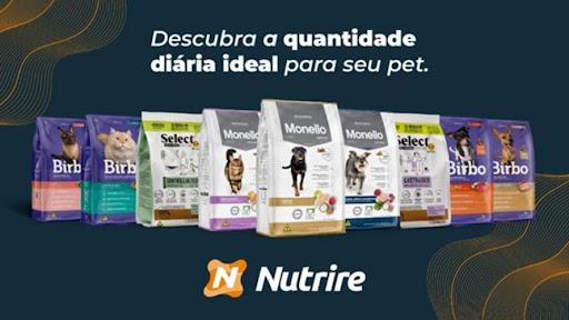 Descubra a quantidade de alimento diária  ideal para seu pet! Além da reocupação com a qualidade e origem do alimento que seu pet recebe, é importante que a quantidade diária fornecida seja a ideal para o porte e peso dele! Pensando nisso, a Nutrire desenvolveu um simulador, para facilitar o seu dia a dia. Basta você acessar o link e preencher as informações solicitadas, e pronto! Agora você já sabe  qual o alimento e a quantidade correta para que seu pet mantenha a saúde e o bem-estar