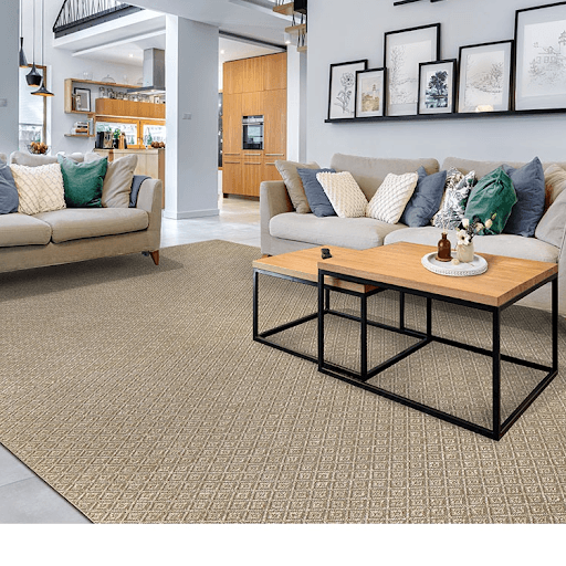 ECO TERRA CERAMICA 01|03 Tapete 3.00X4.00 Tapetes São Carlos - A coleção ECO TERRA recebe Fios Roselan - Polipropileno Resistente, Acabamento em debrum e/ou duas barras viradas, sua superfície é feita com fios em Bouclê Flat super resistentes, é lavável, Recebe tratamento ECO ONE, permitindo a decomposição acelerada quando destinado a aterro sanitário. O processo só acontece na privação de oxigênio garantindo a durabilidade durante o uso no lar, Fios em alto e baixo relevo, Selo Green Label - Seguro - Baixa emissão de VOC. "Usando o conceito da biomimética, ou seja, da IMITAÇÃO DA NATUREZA trabalhamos com fios de efeito randômico de cores e com texturas de alto e baixo relevo para reproduzir a beleza das cascas de árvores. É nossa convicção que devemos cada vez mais nos reaproximar da natureza para contribuir para um planeta e vidas mais saudáveis. Desta forma não é mais uma questão de dominar a natureza e sim o desafio de trazer de volta para nossas vidas o que a natureza nos fornece como HARMONIA, ENERGIA POSITIVA ou RENOVAÇÃO. E essas características, sempre fizeram parte do nosso DNA." Medidas Disponíveis 1.00X1.50, 1.50X2.00, 2.00X2.50, 2.00X3.00, 3.00X4.00, 4.00X5.00, 4.00X6.00, 0.37X0.50,