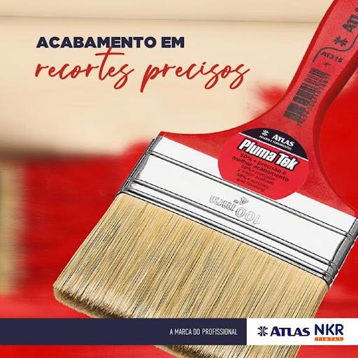 A Trincha Pluma Tek (AT315) é indicada para diferentes tipos de tinta e superfícies, contribuindo para um acabamento uniforme e recortes com maior precisão. Possui cerdas desenvolvidas para facilitar a aplicação e promover desempenho consistente em pinturas diversas. Disponível na NKR Tintas.