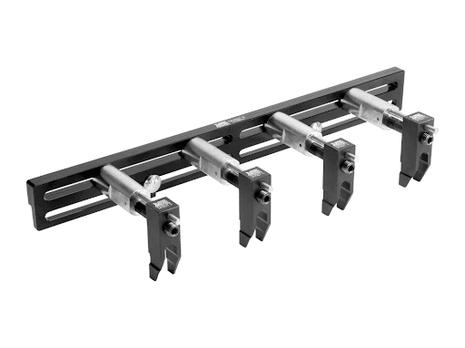 141027 Ferramenta Para Comprimir As Molas E Remover O Modulo Eletrohidraulico Multiair - Ferramenta para comprimir as molas dos pistões do módulo eletro-hidráulico do sistema MultiAir durante a remoção e instalação do módulo. |Aplicação (motores Fiat / FCA / Stellantis): |a) GSE 1.0 12V (3 cils.) MultiAir turbo T200 aplicados nos Fiat Pulse (21>) e Fastback (22>), |b) GSE 1.3 16V MultiAir turbo T270 aplicados nos Fiat Toro (21>), Fastback (22>) e Pulse Abarth (22>) e nos Jeep Renegade (22>), Compass (21>) e Commander (21>), |c) Fire 1.4 16V MultiAir aplicados nos Fiat 500 (11-15) e 500 Cabrio (13-15), |d) Fire 1.4 16V MultiAir turbo aplicados no Fiat 500 Abarth (14-15) e |e) Tigershark 2.4 16V MultiAir aplicados no Fiat Toro (16-20).|Manual incluso.