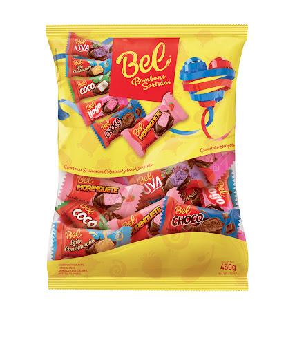 BOMBONS SORTIDOS 9G BAG 450G - Nossos Bel de Bolso: deliciosos e feitos sob medida para levar a qualquer lugar. São barrinhas com uma deliciosa cobertura sabor chocolate ao leite e com recheio macio e aerado. No total, são 6 sabores diferentes na mesma embalagem: Moranguete, Bel Leite Condensado, Bel Yogo, Bel Uva, Bel Coco e Bel Choco. 



Esse produto possui apresentação em display de 450g e bag de 75g.