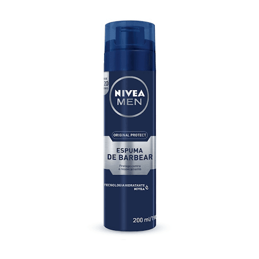 Espuma de Barbear Nivea Men Original Protect com 200ml - O Nivea Men Original Protect é a espuma de barbear especialmente formulada para homens com tendência para a pele seca e irritação causadas pelo barbear. Hidrata e proteje a sua pele, deixando-a ainda mais macia.