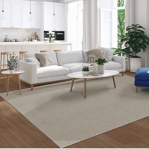 BALI FORMAS 51|28 Tapete para Sala, Sala de Jantar, Área Gourmet  - Tapetes São Carlos - 1. Base Confortex. 
2. Proteção UV. 
3. Fios Roselan. 
4. Acabamento em debrum/duas barras viradas. 
5. Lavável. 
6. Variedade de medidas. 

A coleção BALI combina estilo e funcionalidade, com Base Confortex que protege o piso e Tecnologia UV que preserva as cores. Fios Roselan garantem durabilidade, com opções de acabamento em debrum ou barras viradas. Laváveis e disponíveis em diversas medidas, são ideais para ambientes elegantes e práticos.
